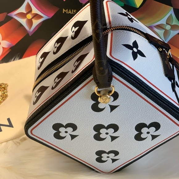 GAME ON SQUARE BAG Louis Vuitton - Picture 3 of 8